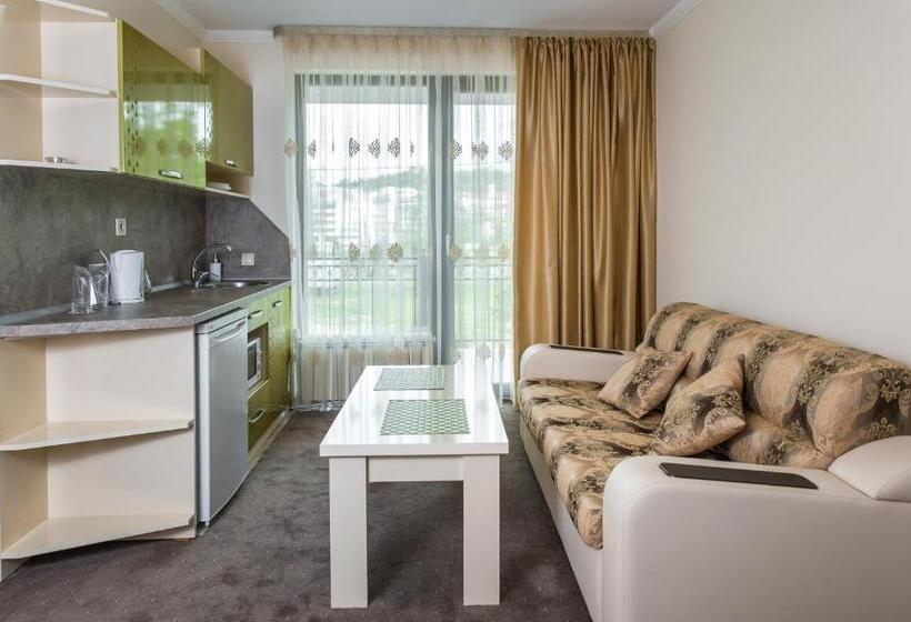 ホテル Emmar Zlatograd