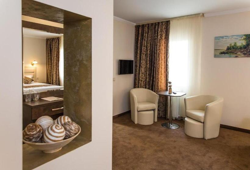 ホテル Emmar Zlatograd