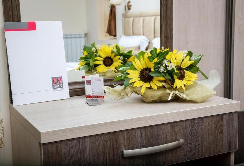 ホテル Emmar Zlatograd