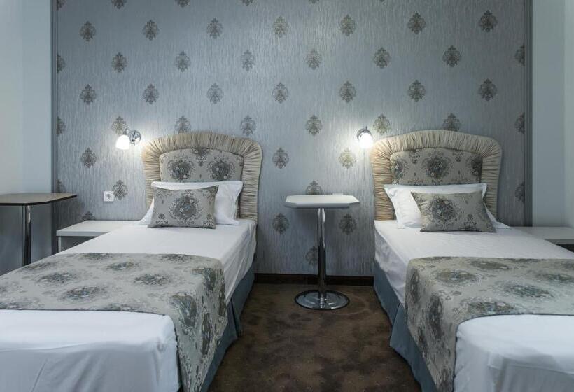 ホテル Emmar Zlatograd