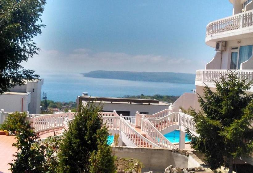 Family Hotel Casablanca Green