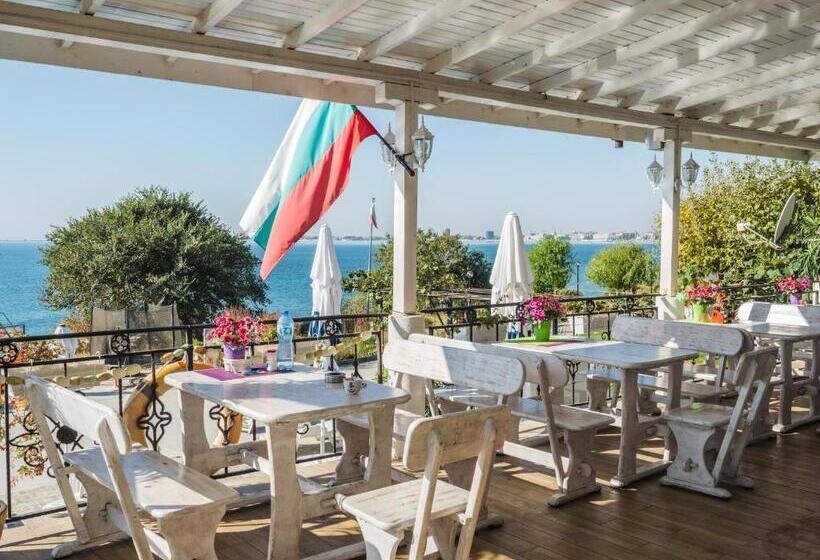 فندق Fantasy Beach