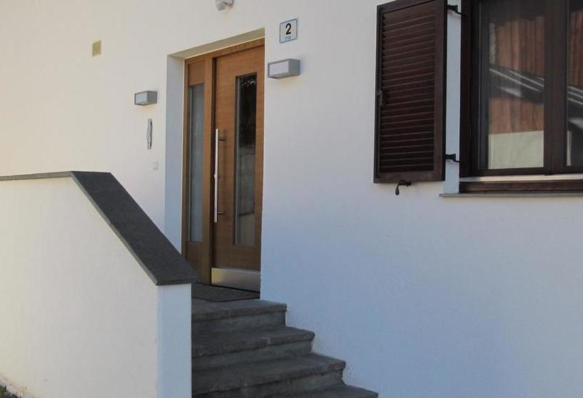 בית מלון כפרי Garni Lindenhof