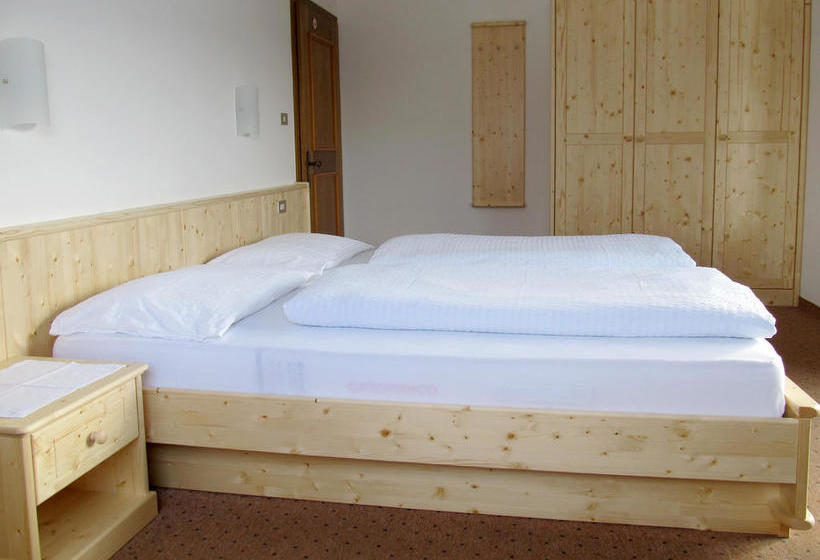 בית מלון כפרי Garni Lindenhof