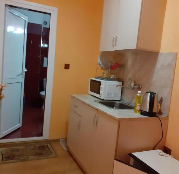 בית מלון כפרי Gelov