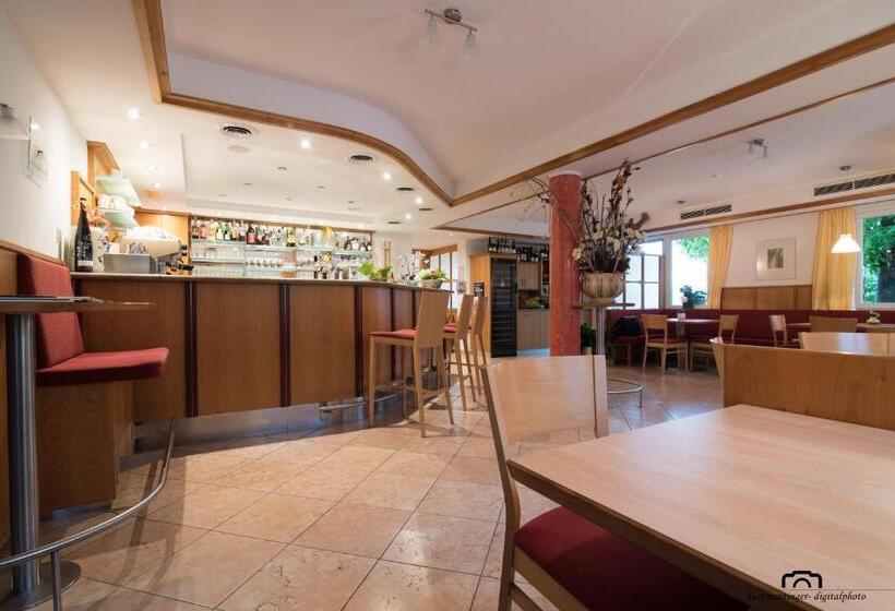 בית מלון כפרי Kreuzstein Bed&breakfast