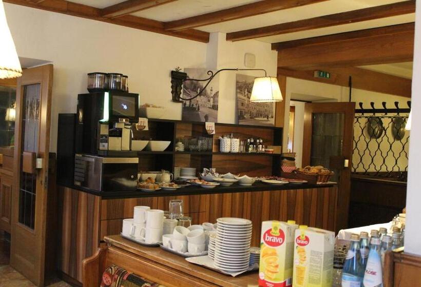 בית מלון כפרי Krone