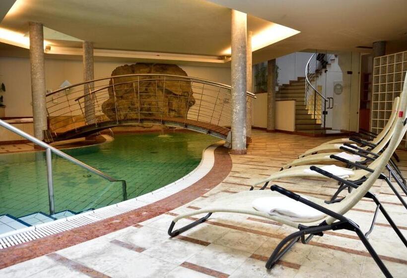 בית מלון כפרי Krone