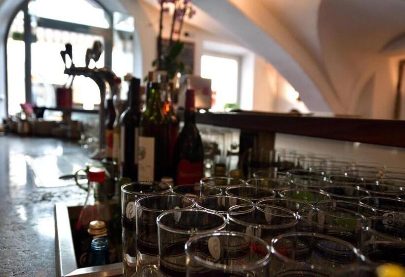 בית מלון כפרי Krone