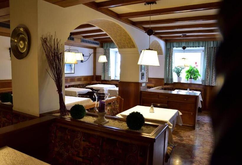 בית מלון כפרי Krone