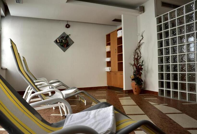 בית מלון כפרי Krone