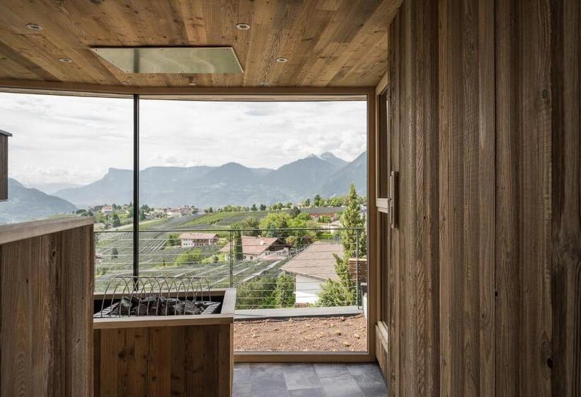 Отель Landsitz Stroblhof