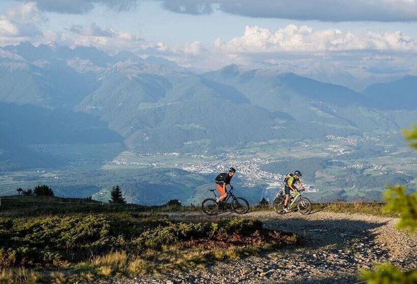 בית מלון כפרי Olympia