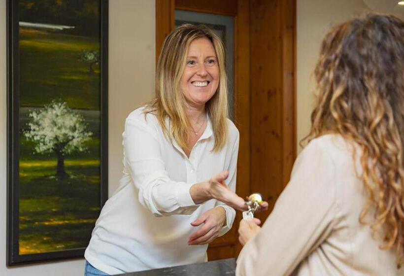 בית מלון כפרי Pippo