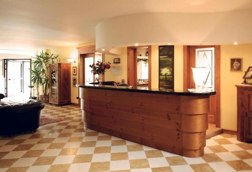 בית מלון כפרי Pippo