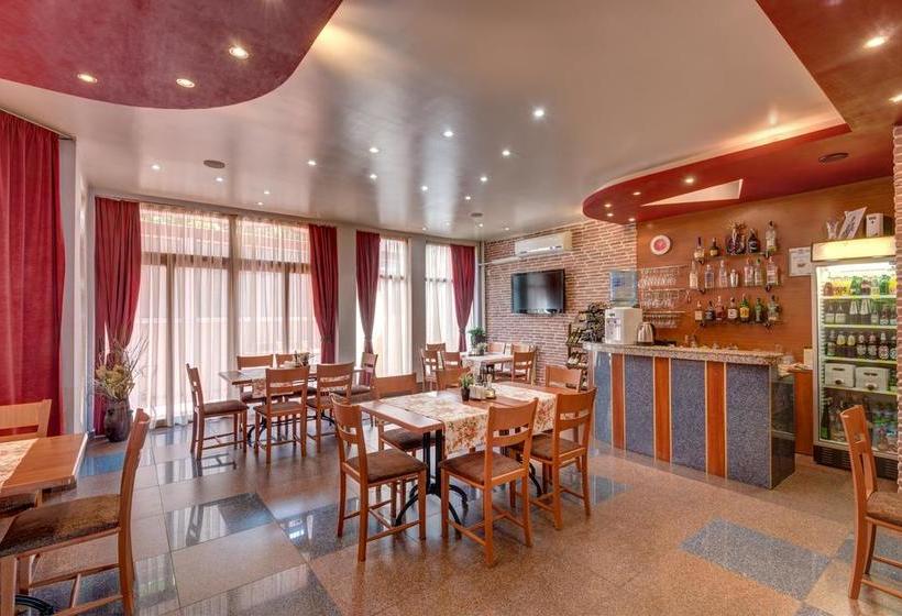 Family Hotel Prestige