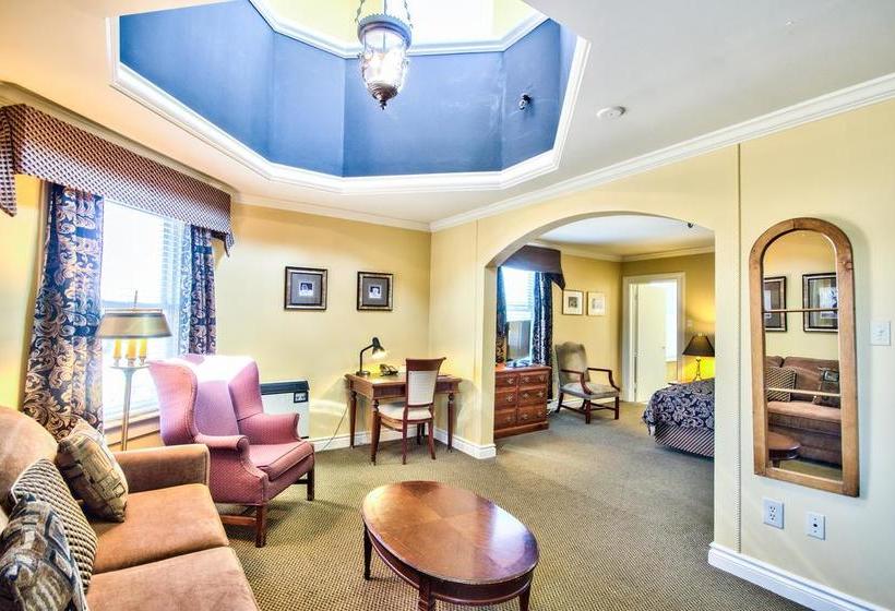 ホテル Queen S Inn At Stratford