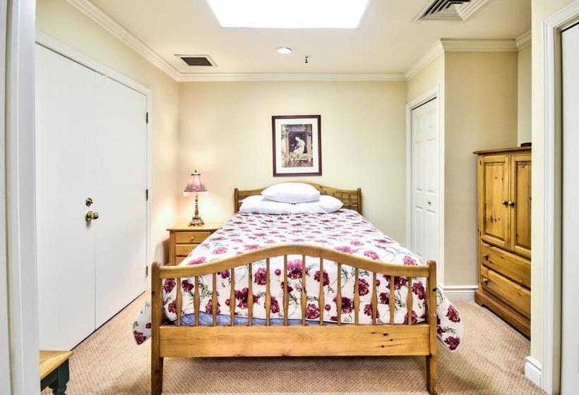 ホテル Queen S Inn At Stratford