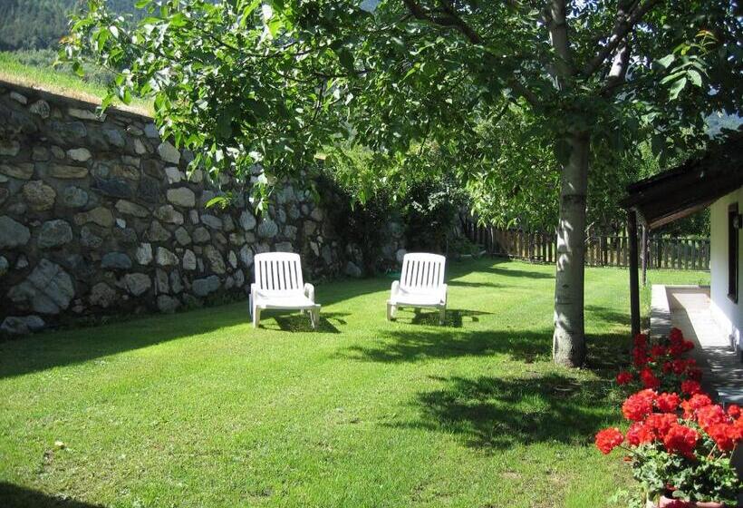 בית מלון כפרי Rendez Vous   Aymavilles