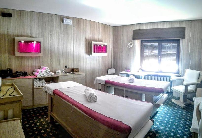 La Bocchetta Romantic Spa Hotel E Ristorante