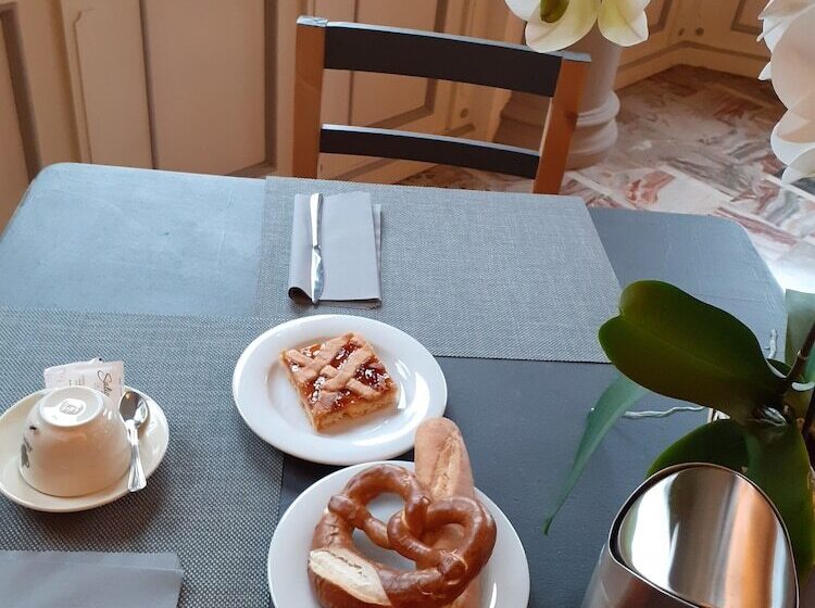 בית מלון כפרי Saligari