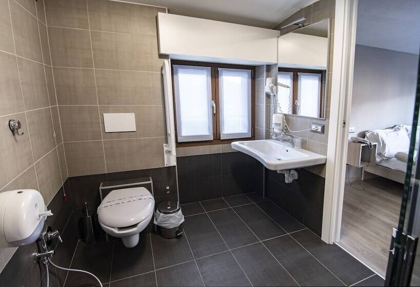 בית מלון כפרי Saligari