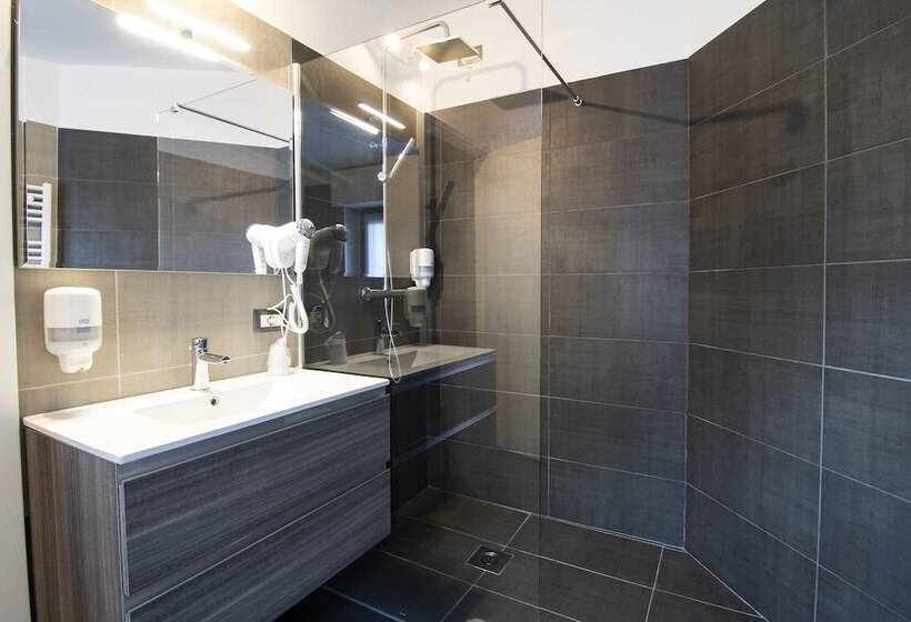 בית מלון כפרי Saligari