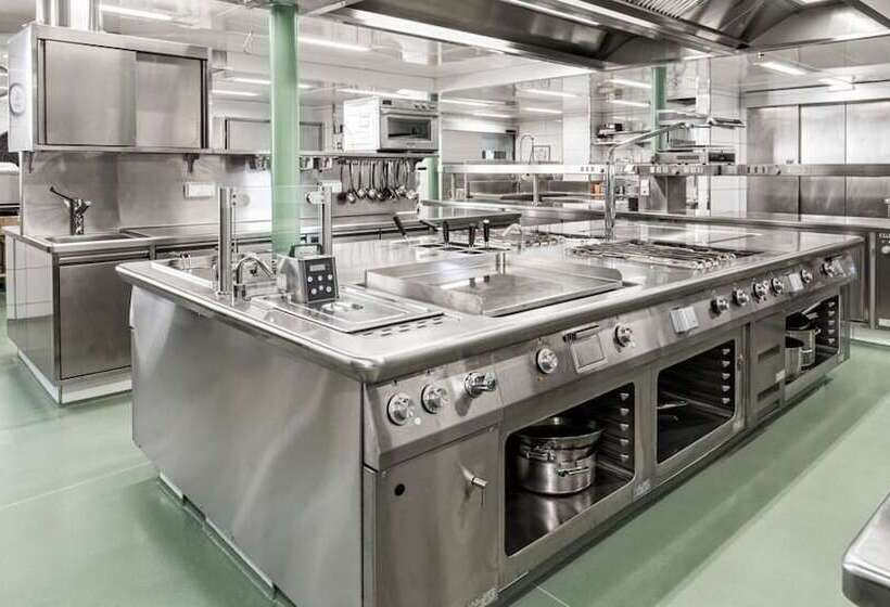 בית מלון כפרי Steinegger