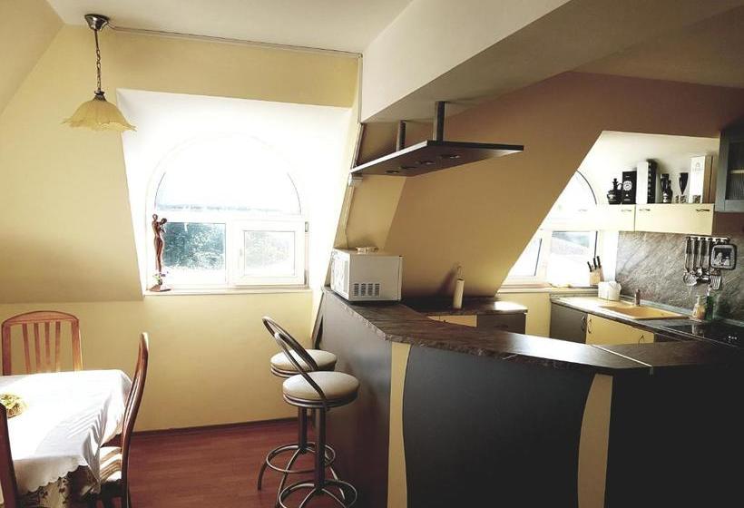 Trakata Villa Apartments