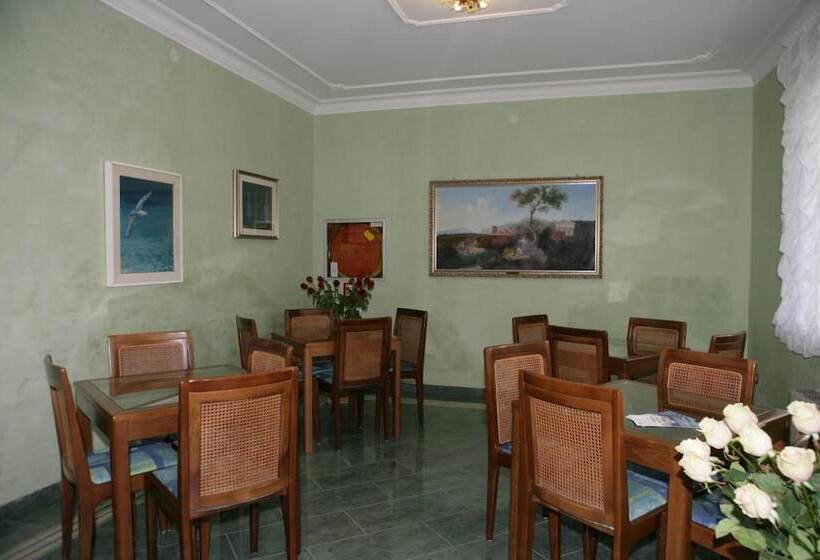 ホテル Villa Rosa