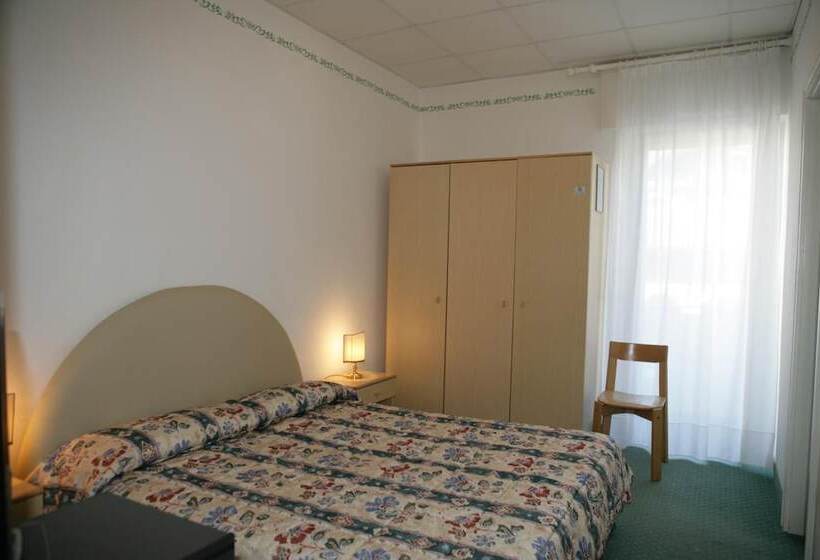 ホテル Villa Rosa