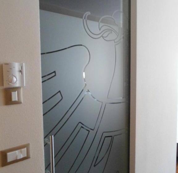 ホテル Zum Tiroler Adler