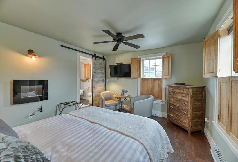 La Maison Collins B&b