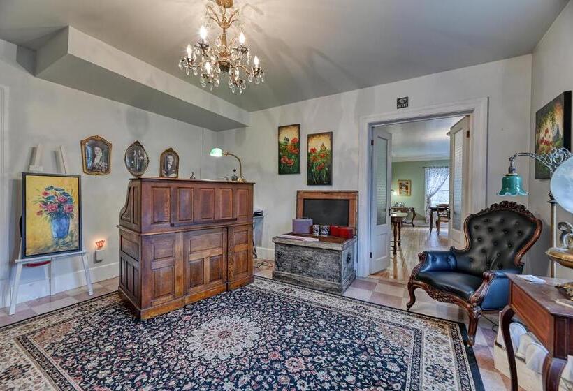 La Maison Collins B&b