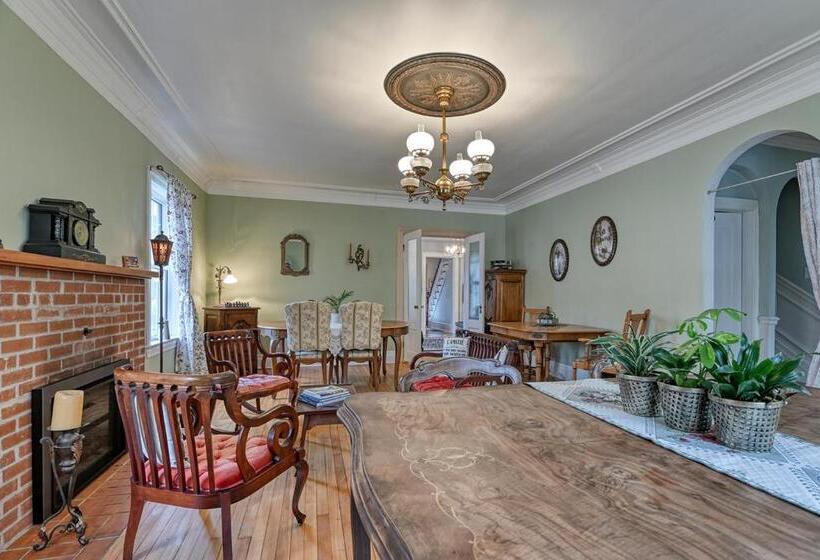 La Maison Collins B&b