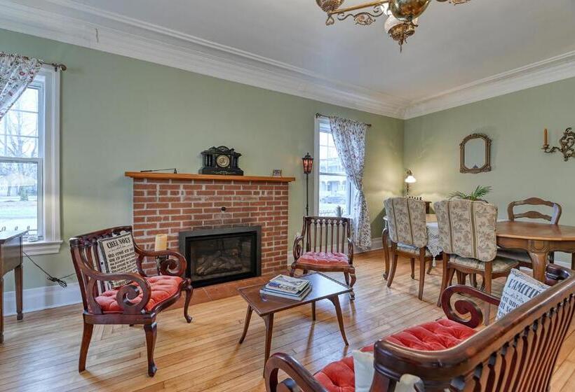 La Maison Collins B&b