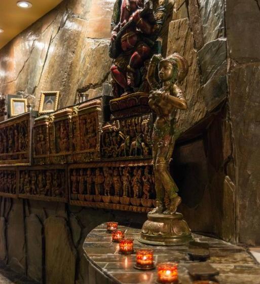 Mariaggi's Theme Suite Hotel & Spa