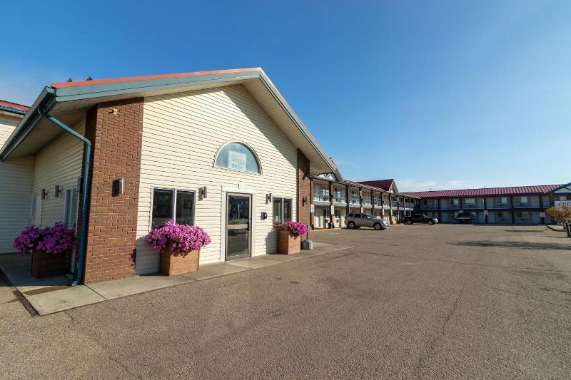 فندق على الطريق Bcminns  Fort Mcmurray  Rusty S