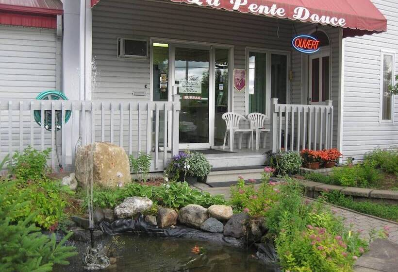 Motel De La Pente Douce