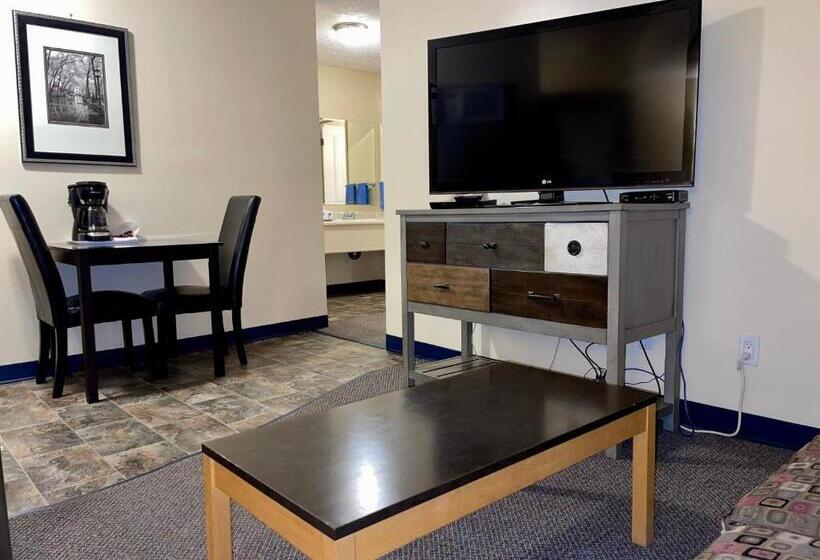 فندق على الطريق Dockside Inn