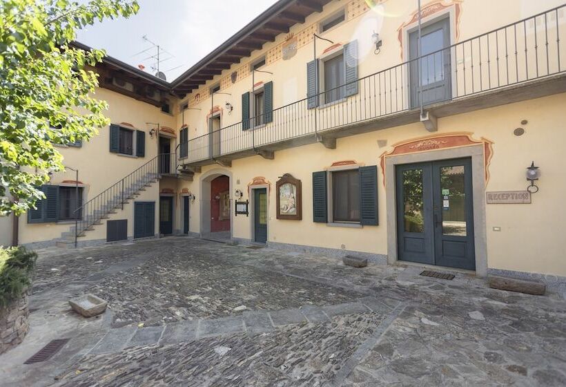 レジデンス Corte Del Passone