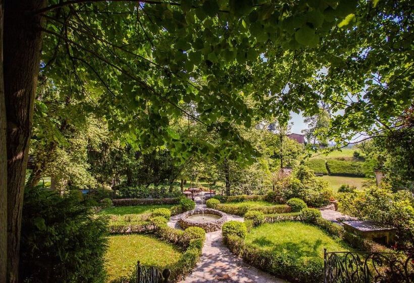 レジデンス Corte Del Passone