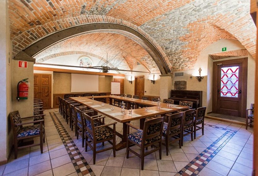 レジデンス Corte Del Passone