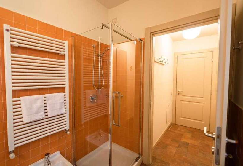 レジデンス Corte Del Passone