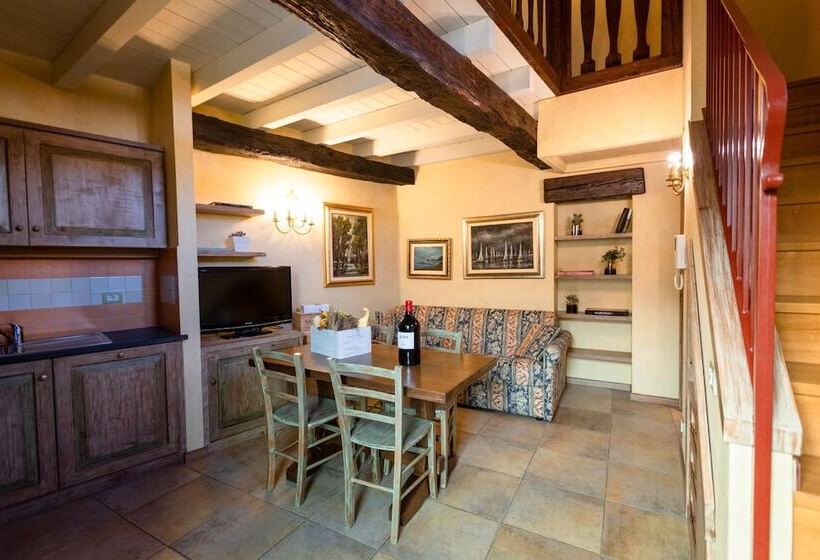 レジデンス Corte Del Passone