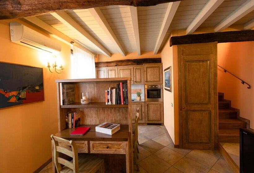 レジデンス Corte Del Passone