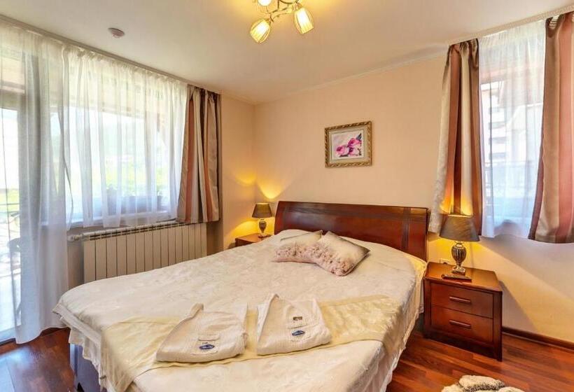 استراحتگاه Complex Koko Hills