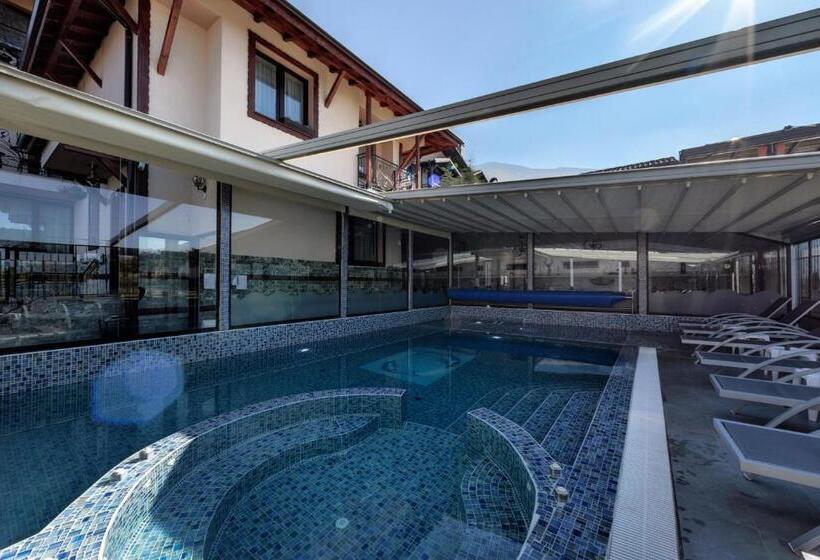 استراحتگاه Complex Koko Hills