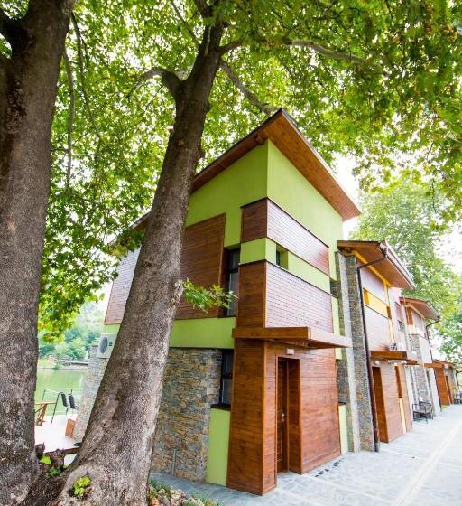 리조트 Waterside Houses