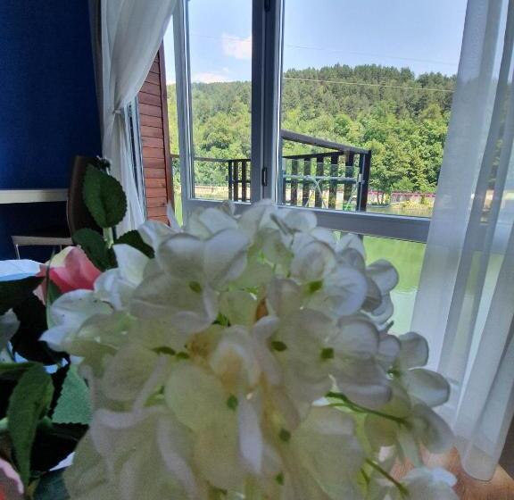 리조트 Waterside Houses